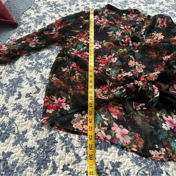 KUT From The Cloth Blouse Sheer Dark Floral Fairy Top Whimsigoth Black Sz 2X - Picture 11 of 12